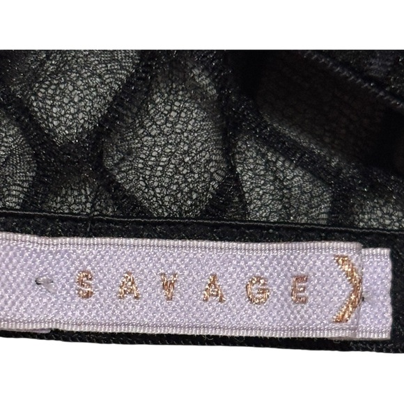 Savage X Fenty BAROQUE BONDAGE FRONT-CLOSURE BRALETTE Black lace goth sz Medium - Picture 9 of 12